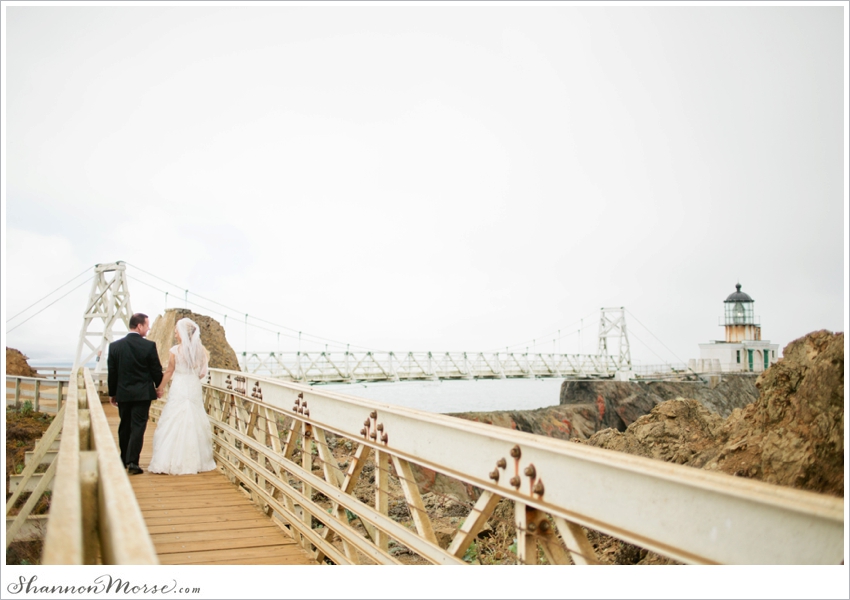 Hannah Chris Point Bonita Lighthouse Elopement SF_0011